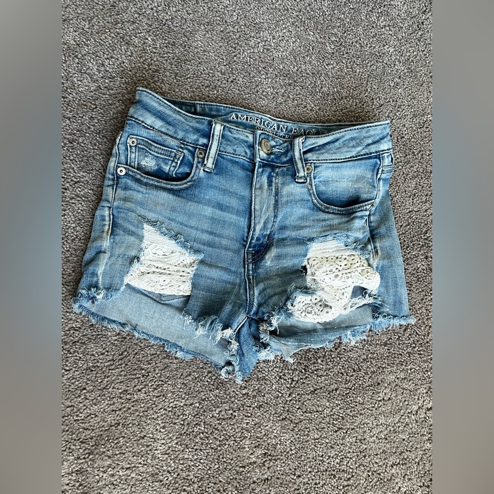 American Eagle Distressed Shorts Size 4